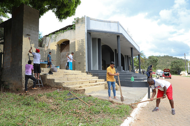 17/04/2025 - Fé, tradição e emoção: Morro da Capelinha se prepara para receber milhares de fiéis