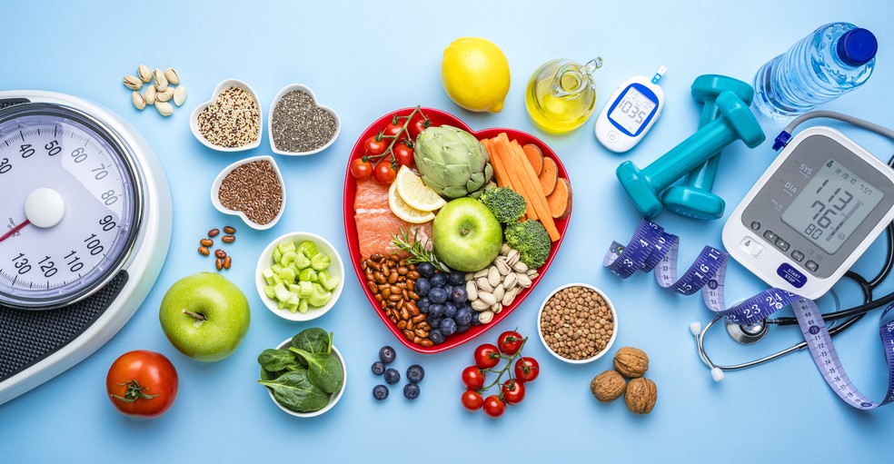 Alimentos saudáveis e coração — Foto: iStock